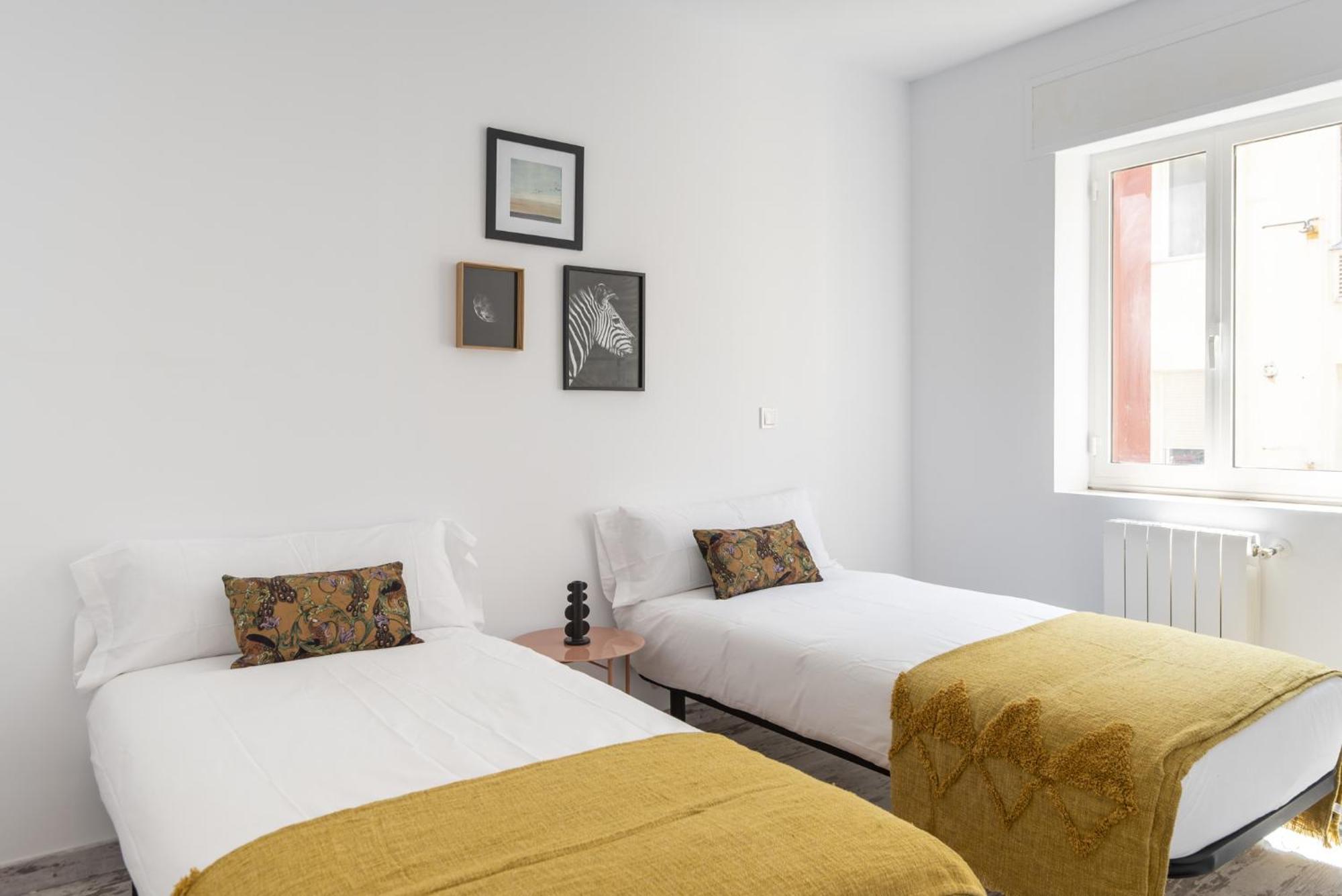 Apartamento De 4 Habitaciones En El Centro Santander Buitenkant foto