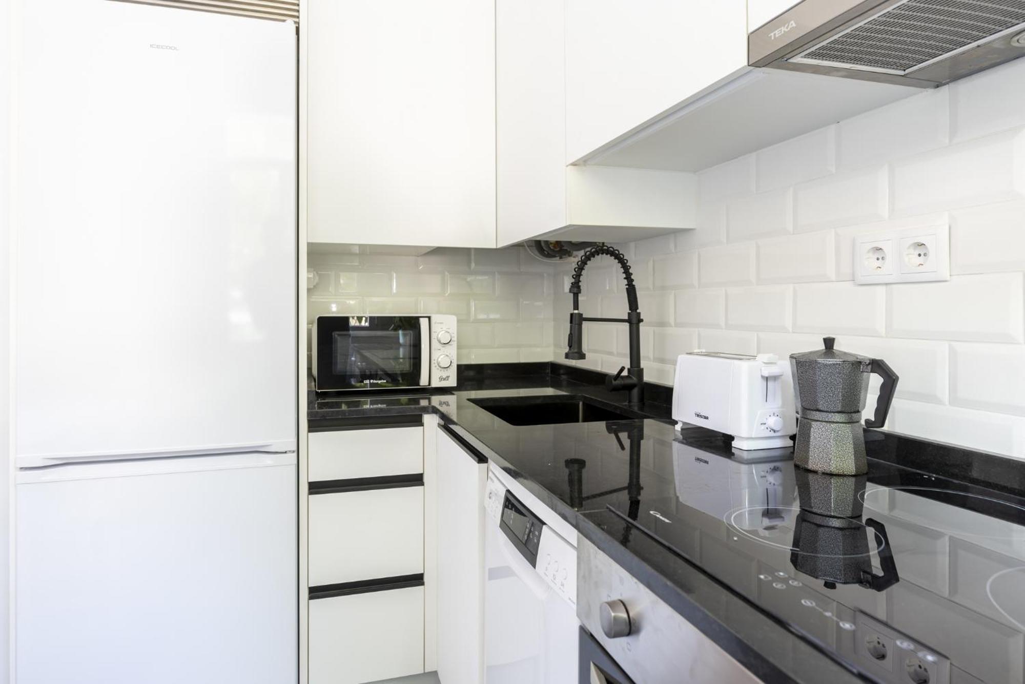 Apartamento De 4 Habitaciones En El Centro Santander Buitenkant foto
